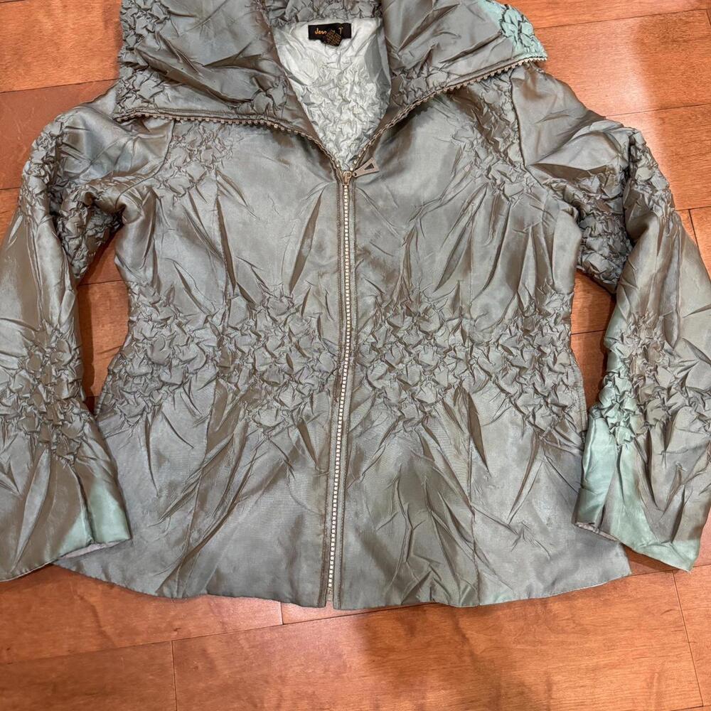 Iridescent zip up jacket - Picture 2 of 6